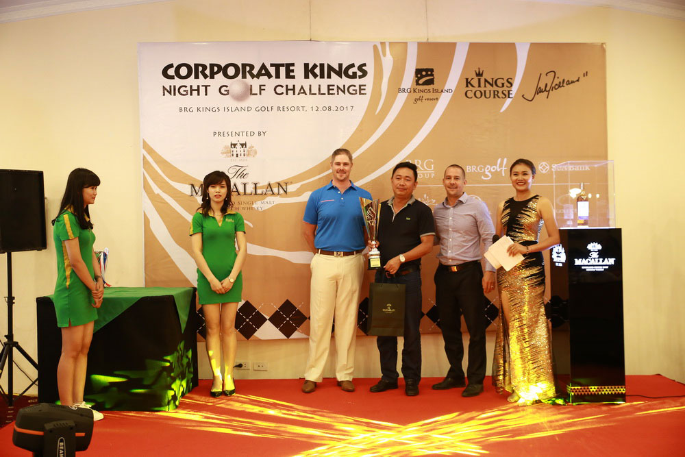 Corporate Kings Night Golf Challenge (12-08-2017) (35)